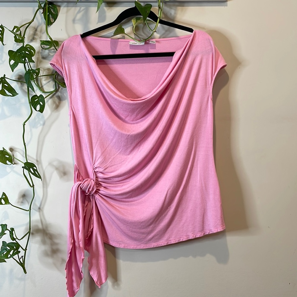 ☔️ XL SWEET PEA FOR NEW YORK AND CO BY STACY FRATI PINK TEE SHIRT